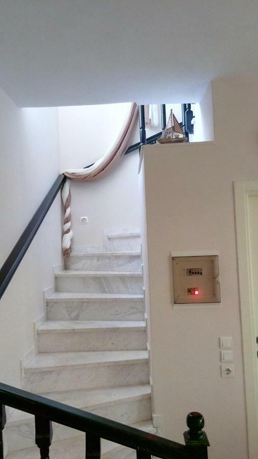 Cute Maisonette No2 On Coastal Sidewalk Nikiti  Exterior foto